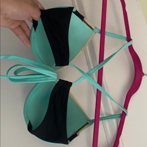 Target bikini top - Picture 2 of 3